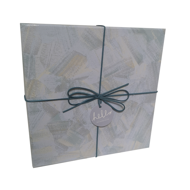 Square Rigid Brush Strokes Pattern Gift Box With Ribbon & Bow