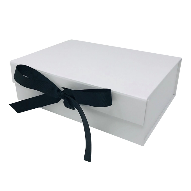 Wholesale A5 White Folding Magnetic Gift Box with Changeable Ribbon